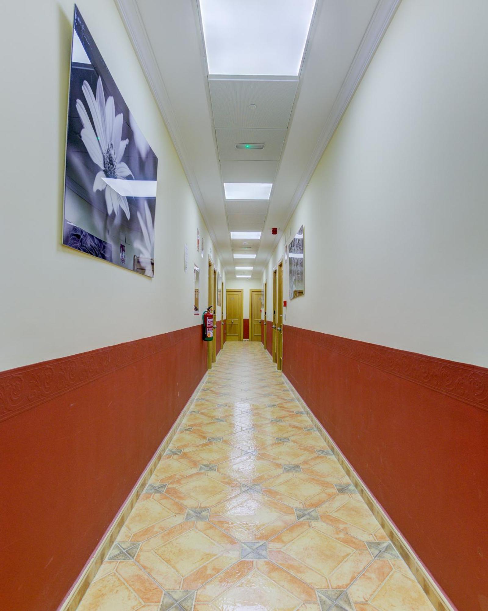 Hotel Pizarro أومانيس ديه مدريد المظهر الخارجي الصورة